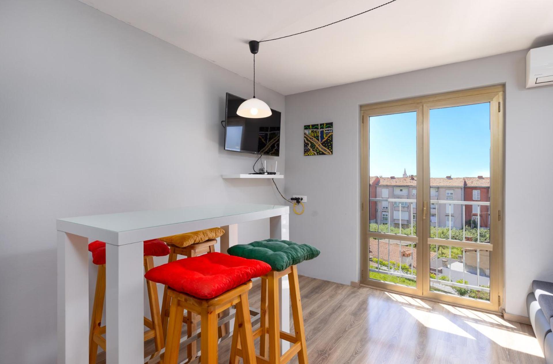 Matthias With Sea View Apartment